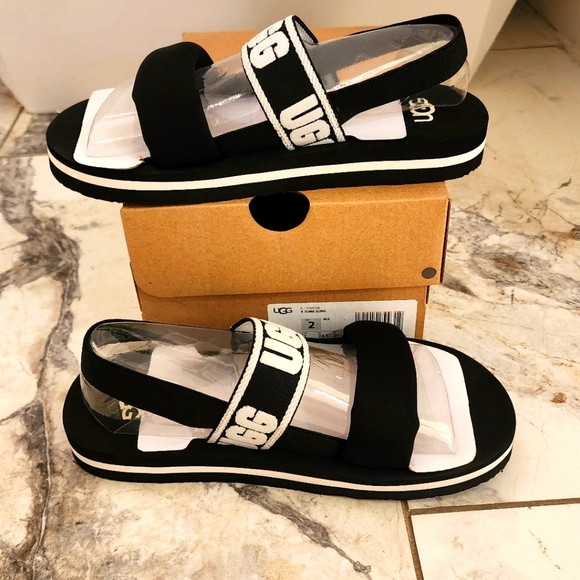 Ugg Zuma Sling -** New in box** - Picture 3 of 4